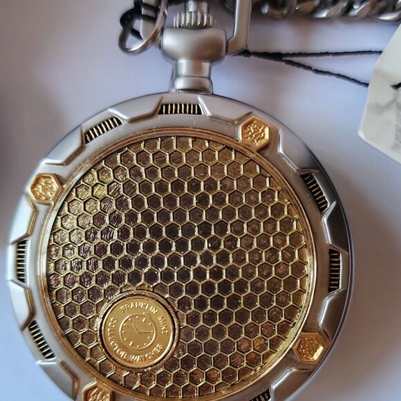 Vintage 2000 - Star Trek USS Enterprise Pocket Watch w/22k Details. New w/o box - Picture 5 of 15